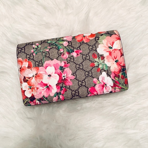 Gucci - Picture 6 of 8